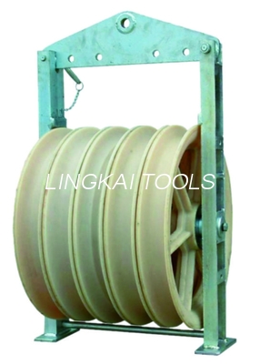 المطاط اصطف 60KN واحد النايلون بكرة 660MM كتلة التوتير